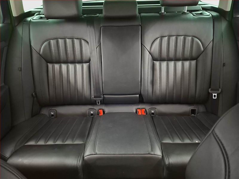 Škoda Superb (2018) 1.6 TDI, Kůže, Navi, Tempomat - fotka 10 z 21