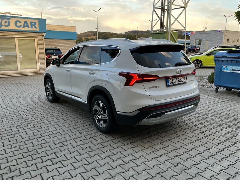Hyundai Santa Fe 2,2 142kW TCI-NEW R LED CZ - fotka 2 z 26