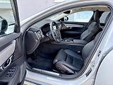 Volvo V90 T8 AWD ULTRA DARK + zimní kola - náhled 10