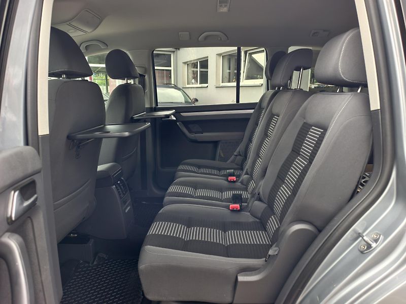 Volkswagen Touran 1.9 TDi 77kW TEMPOMAT, VÝHŘEVY - fotka 10 z 20