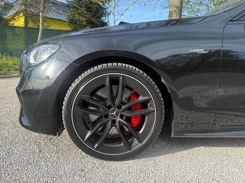 Mercedes-Benz Třídy E (2022) - fotka 89 z 91