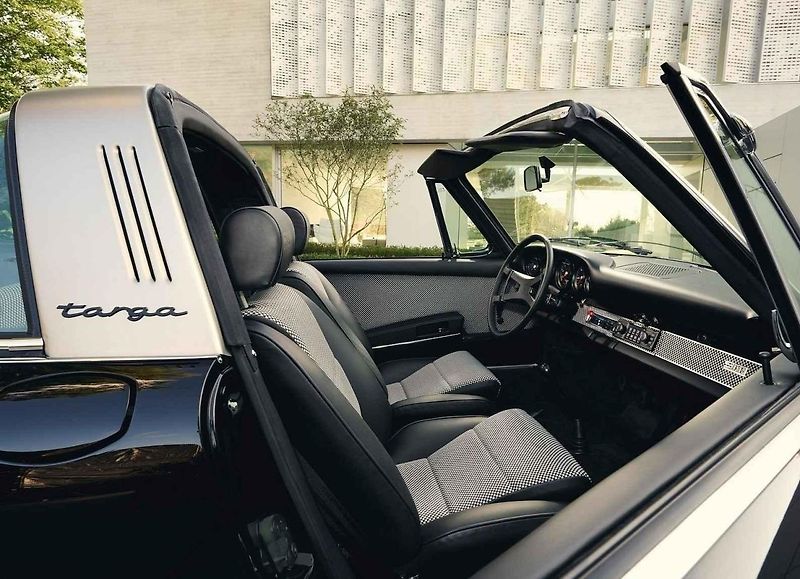 Současná generace Porsche 911 Targa 4S