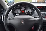 Peugeot 206 1,4 i + 54KW SERVISKA ALU - náhled 29