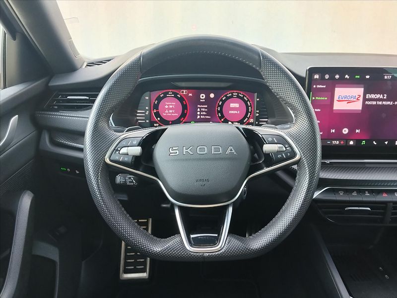 Škoda Octavia 2,0   2,0 TDI 110 KW DSG SPORT - fotka 5 z 36