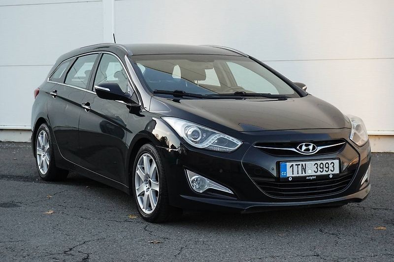 Hyundai i40 (2012) 1.7 CRDi AUTOMAT - fotka 1 z 17