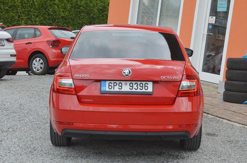 Škoda Octavia (2017) 1.6 TDi 85kW Ambition PLUS /ČR - fotka 5 z 36