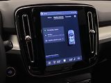 Volvo XC40 (2026) B4 AUT DARK PLUS - náhled 39