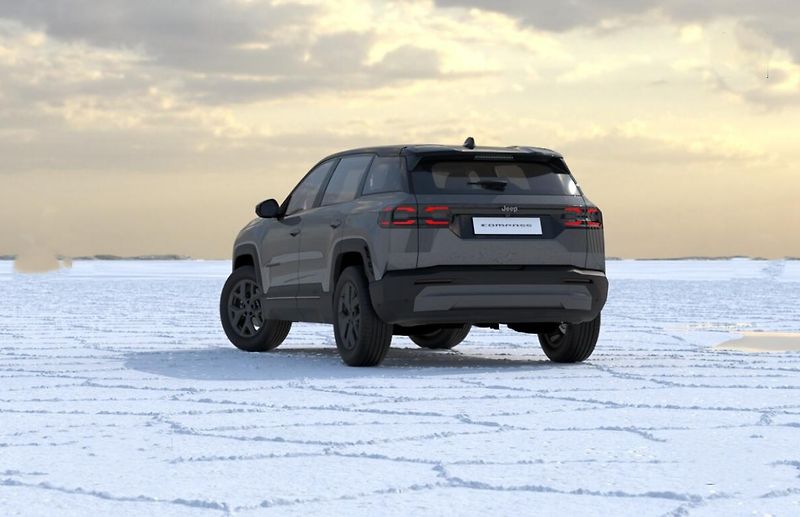Jeep Compass 1.2T eHybrid 145k First Editio - fotka 4 z 8