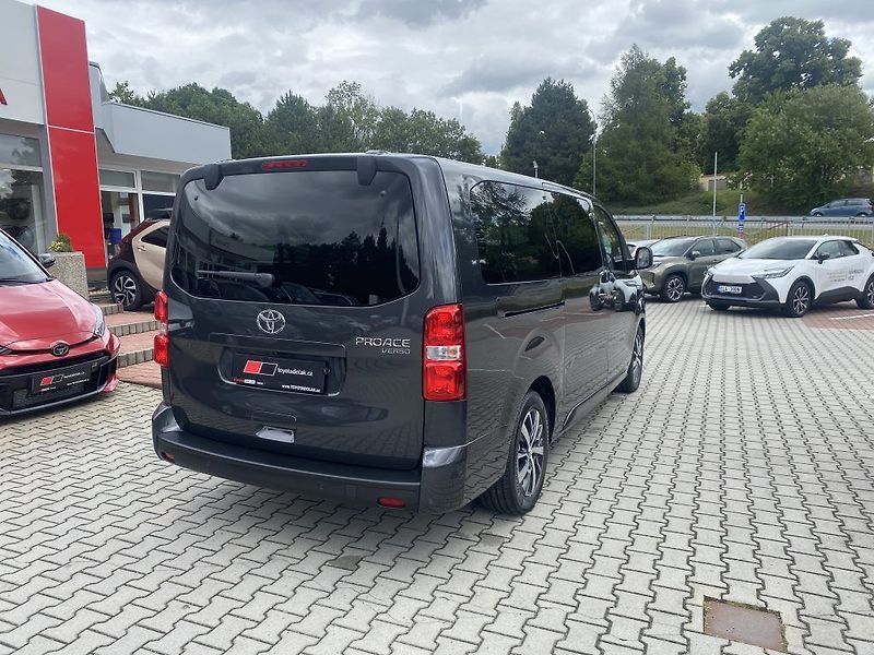 Toyota ProAce Verso 2,0 Diesel L2 5D 8A/T Family - fotka 6 z 23