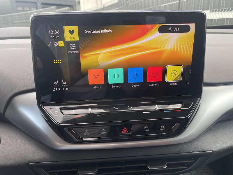 Volkswagen ID.4 (2020) 1.ST EDITION 150kW - 77kWh - fotka 21 z 26