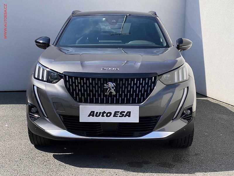 Peugeot 2008 (2022) 1.2 PT, GT, AT, LED, navi - fotka 2 z 20