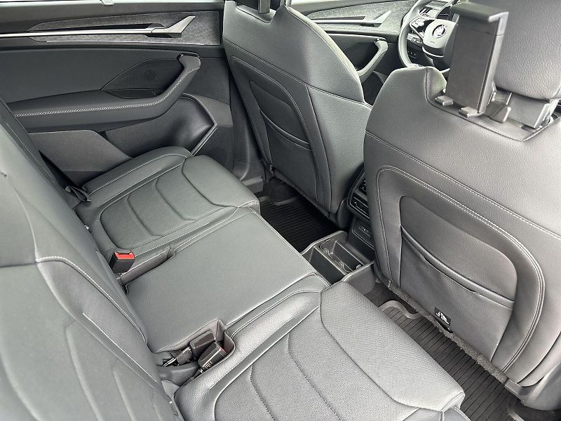 Škoda Kodiaq (2024) 2.0 TDI 4x4 DSG Exclusive Sele - fotka 9 z 33