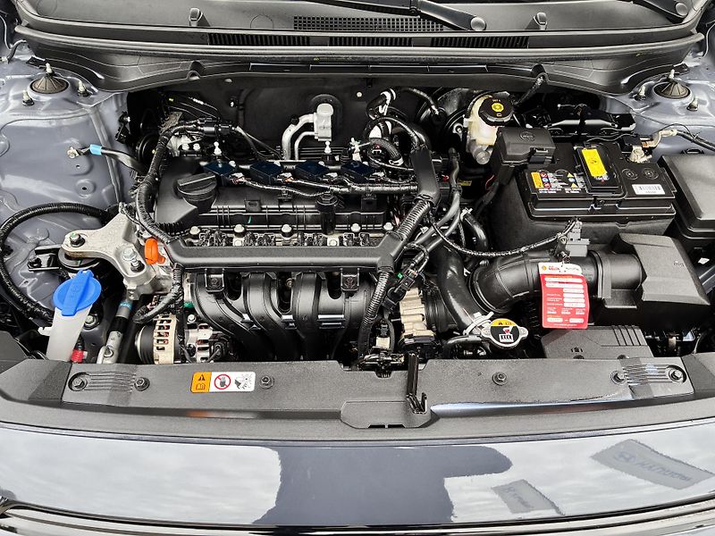 Hyundai Bayon 1.2i 62kW PLAY ČR REZERVACE - fotka 30 z 31
