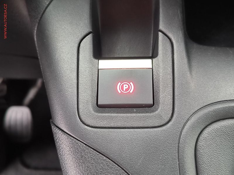 Opel Combo (2021) 1.5CDTi, Edition, navi - fotka 17 z 23