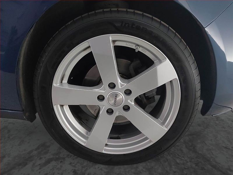 Opel Zafira (2015) 1.6 CDTI, 7 míst, Navi - fotka 15 z 21
