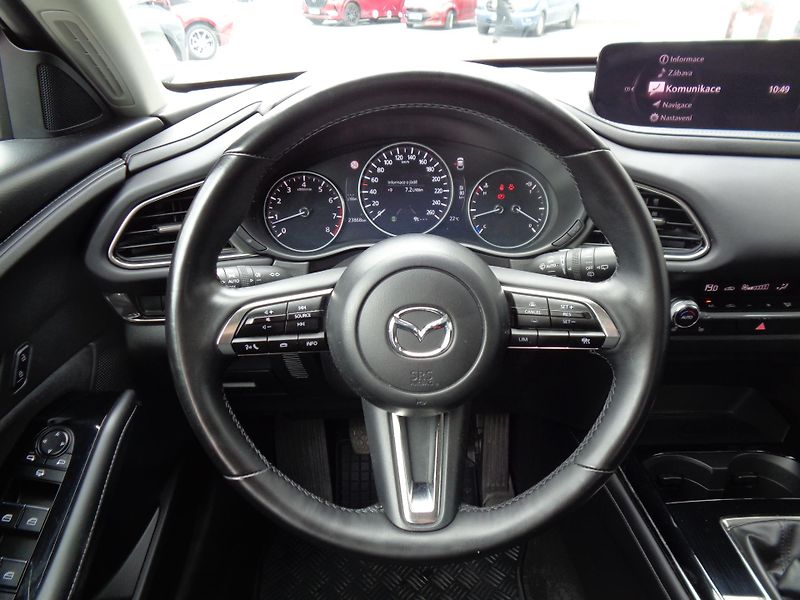 Mazda CX-30 2,5 140 PS,Center-line,Z.PNEU! - fotka 13 z 35