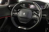 Peugeot 2008 (2021) GT 1.2 PureTech, Automat - náhled 8