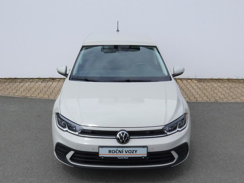 Volkswagen Polo People 1,0 TSI 85 kW 7DSG - fotka 7 z 30