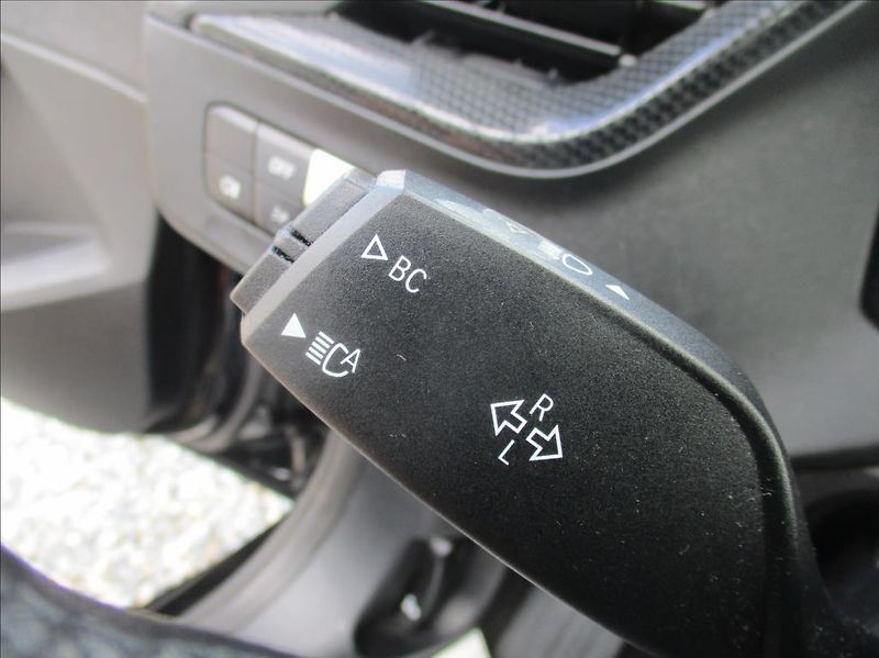 BMW Řada 1 1,5 118i, automat,servis,CZ, - fotka 24 z 30