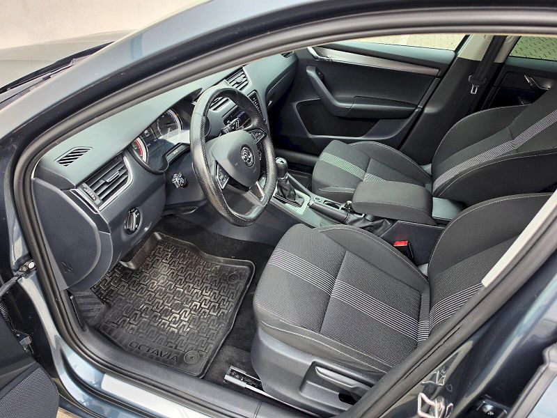 Škoda Octavia (2019) COMBI 1,5TGI 96KW DSG G-TEC ST - fotka 20 z 28