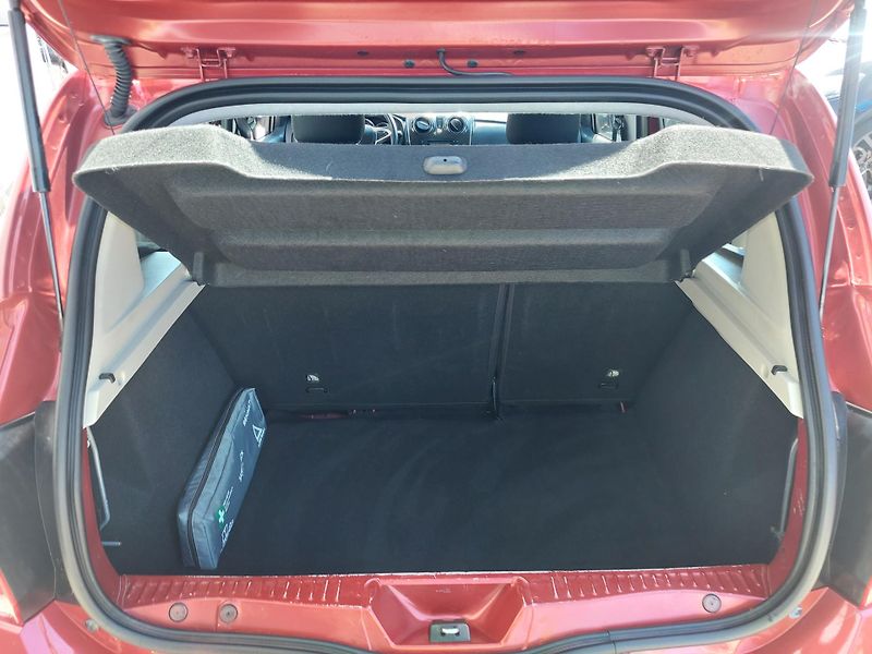 Dacia Sandero (2018) II.Comfort SCe-zadáno! - fotka 23 z 31