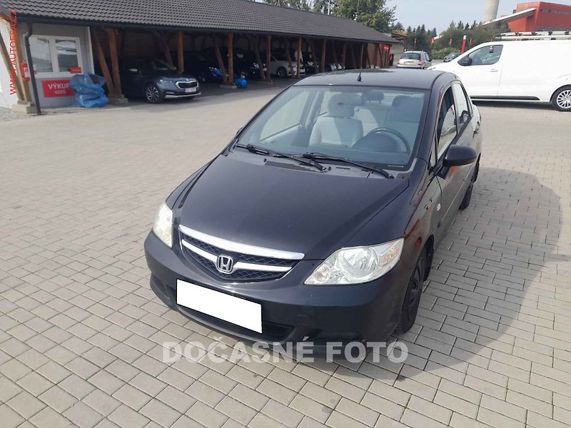 Honda City (2006) 1.4, 2.maj,ČR, AC - fotka 1 z 3