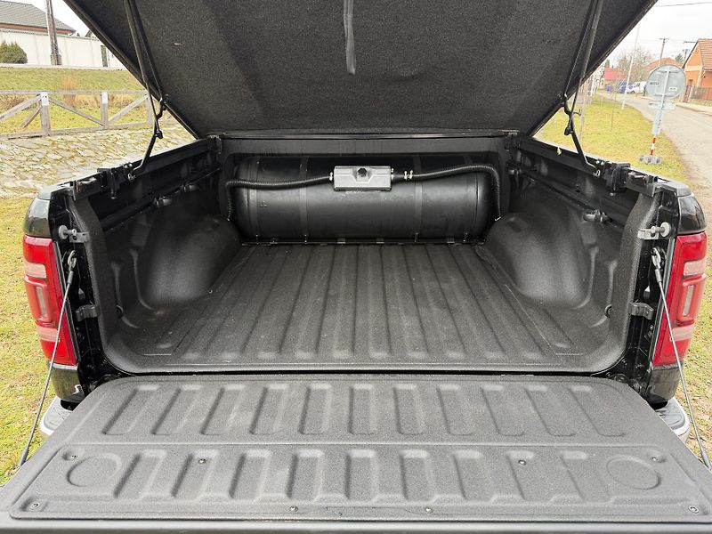 Dodge RAM (2019) Laramie.LPG Prins. Nádrž 180l - fotka 10 z 10