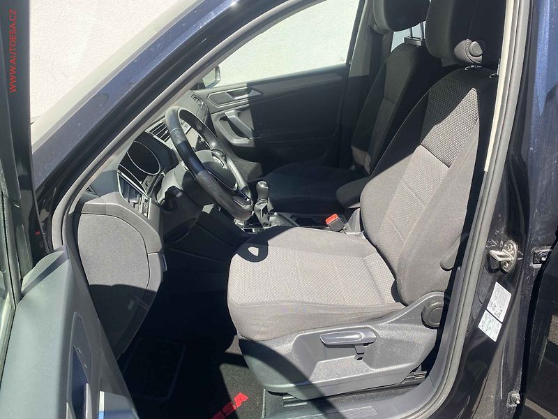 Volkswagen Tiguan Allspace (2019) 2.0 TDi, Comfortline, LED - fotka 9 z 16