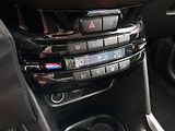 Peugeot 2008 (2018) 1.2 PureTech, Serv.kniha - náhled 13