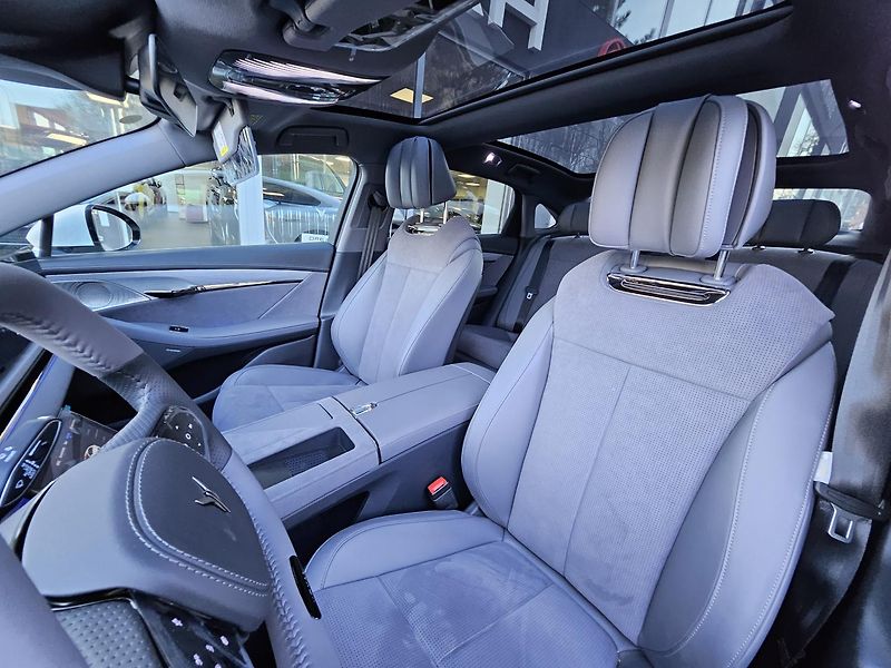 Voyah PASSION (2025) VOYAH PASSION PHEV - fotka 24 z 25