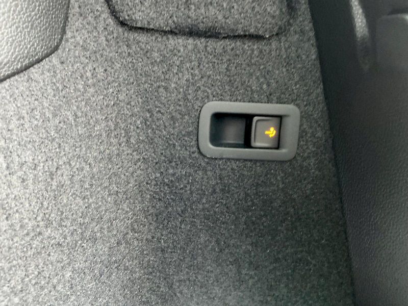 Škoda Karoq (2024) 2.0 TDI 4x4 DSG SportLine - fotka 32 z 32