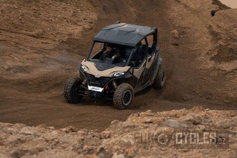 CFMOTO (2026) Gladiator Z 950 Sport XL - fotka 6 z 11