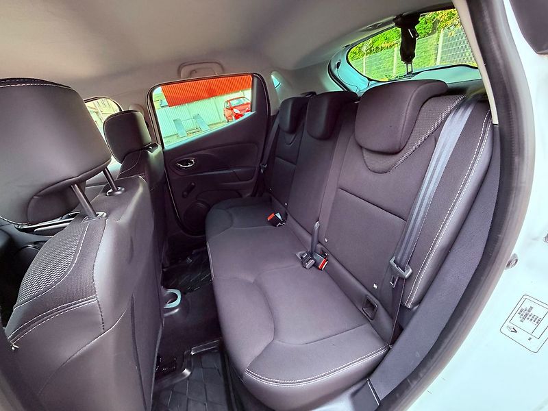 Renault Clio 0.9 TCe, ČR, 1.Maj - fotka 11 z 25