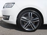 Škoda Rapid (2016) Spaceback 1.4 TSI, Automat - náhled 15