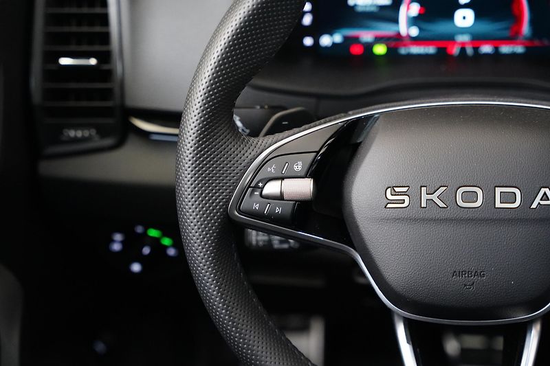 Škoda Karoq - fotka 16 z 29