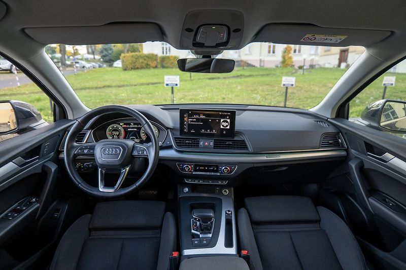 Audi Q5 40TDI quattro Matrix Cockpit - fotka 20 z 39