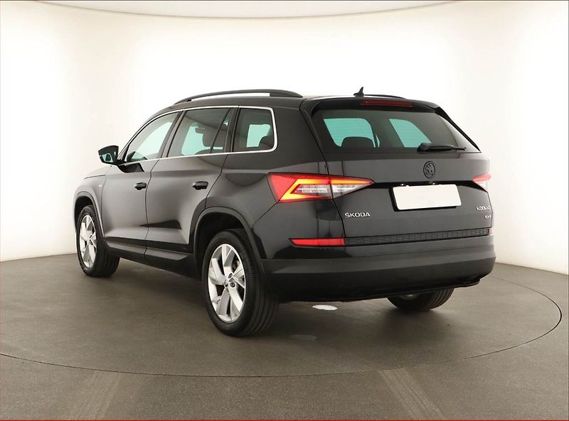Škoda Kodiaq (2019) 2.0 TSI - fotka 4 z 17