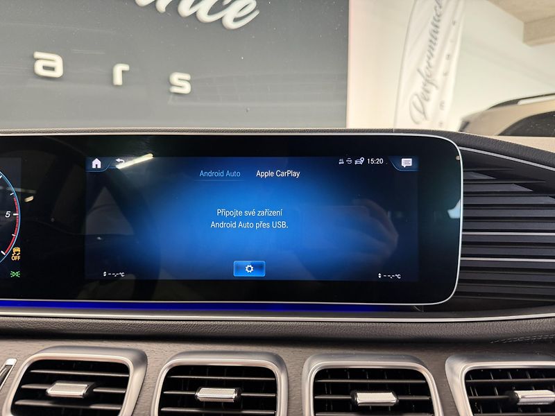 Mercedes-Benz GLS (2019) GLS 400d 4Matic AMG Line - fotka 79 z 111