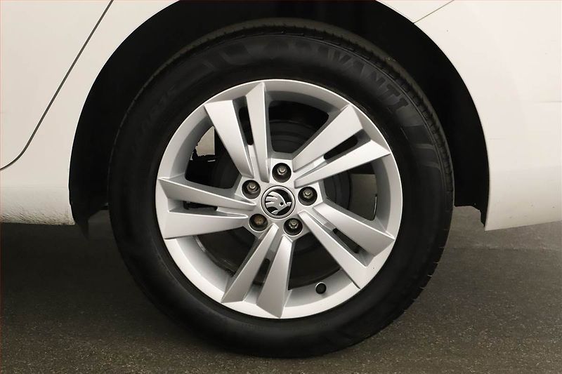 Škoda Fabia (2021) 1.0 TSI, ČR,1.maj - fotka 13 z 13