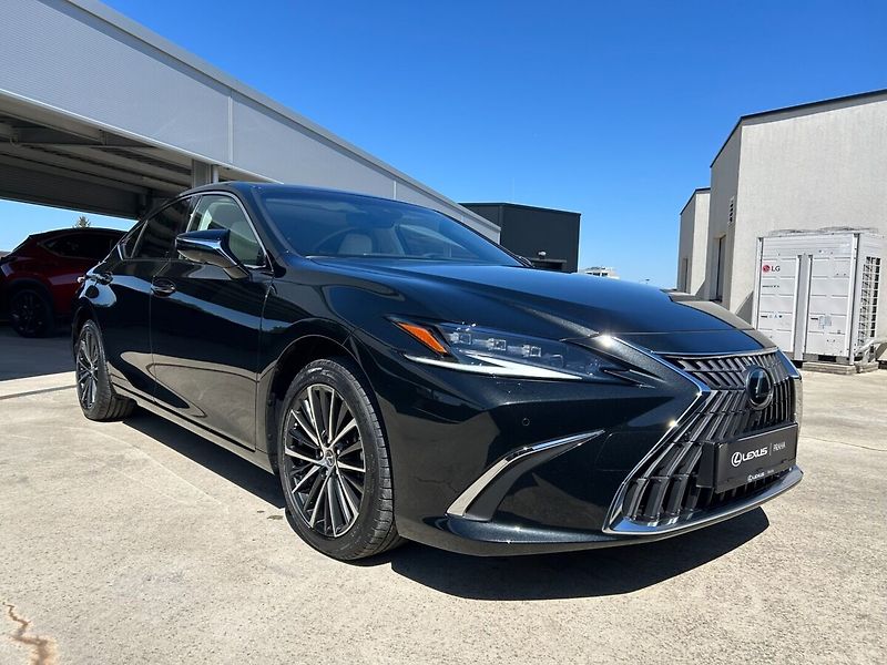 Lexus ES 300h 300h 2.5 HEV PRESTIGE TOP - fotka 7 z 15