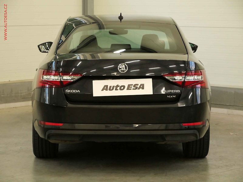 Škoda Superb (2019) 2.0TDi 4x4, 2.maj,ČR, Style - fotka 5 z 21