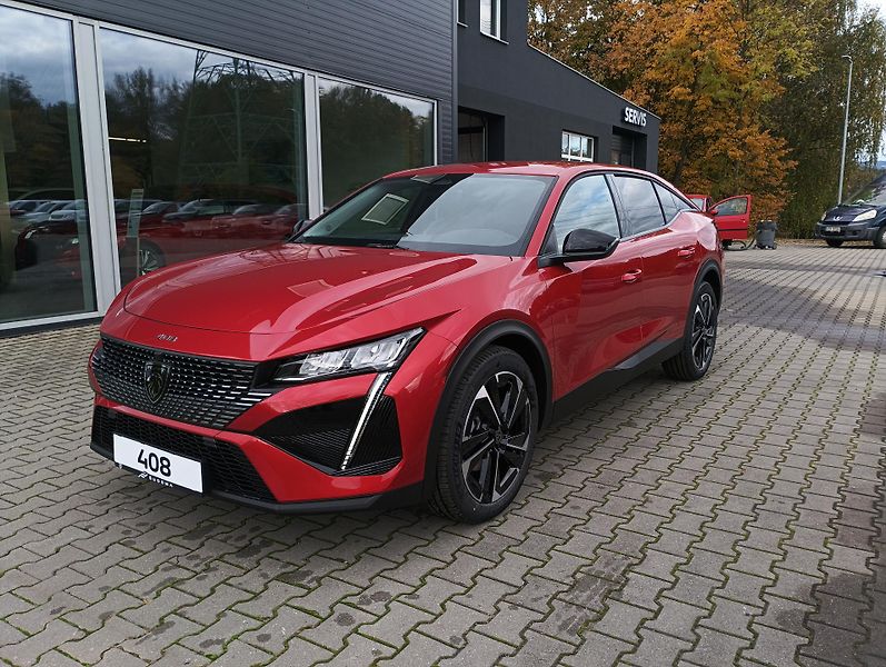 Peugeot 408 (2026) ALLURE Hybrid 145 e-DCS6 - fotka 3 z 11
