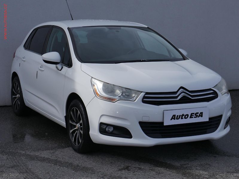 Citroën C4 (2011) 1.6i, ČR, AC, temp, park - fotografie inzerátu