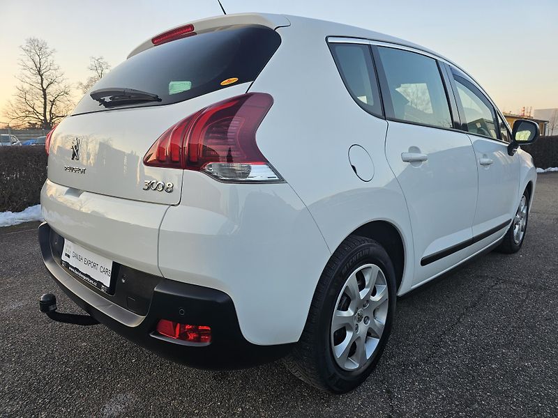 Peugeot 3008 (2016) 1.2 - 96kW, NOVÉ ROZVODY - fotka 8 z 50