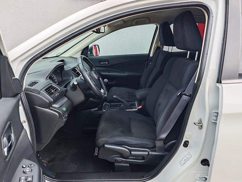Honda CR-V (2016) 2.0 i-VTEC Elegance Plus 4WD - fotka 14 z 41
