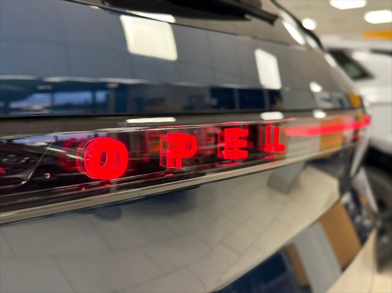 Opel Grandland (2025) 1.2 GS 1.2 TURBO 107 kW eDCT6 - fotka 7 z 14