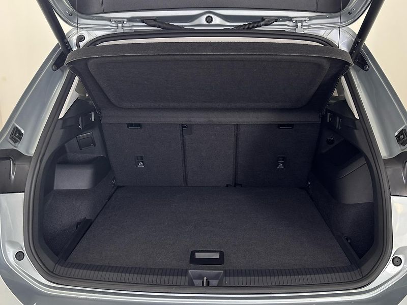 Volkswagen Tiguan People DSG - fotka 10 z 31
