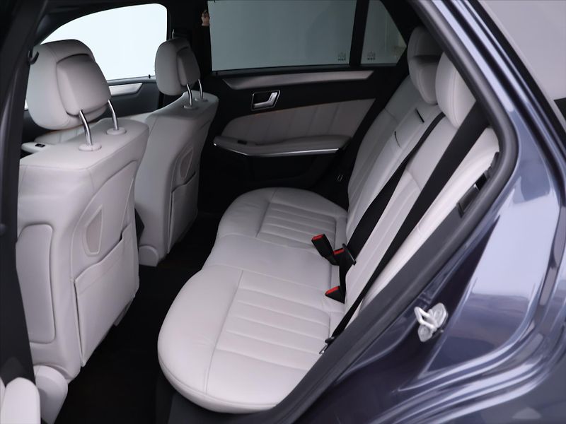 Mercedes-Benz Třídy E 3,0 350 BlueTEC 185kW Avantgar - fotka 15 z 36