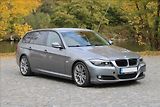 BMW Řada 3 318d Touring / M-Paket / Manuá - náhled 24