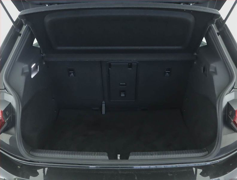 Volkswagen ID.3 (2021) Pro (62 kWh), SoH 90% - fotka 14 z 18